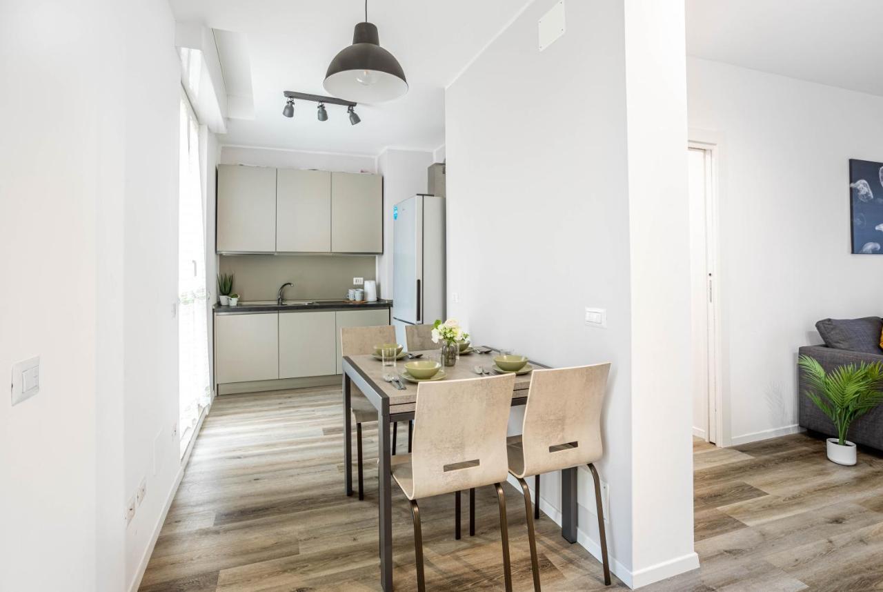 2 Bedrooms Apt With Terrace - Nolo Area Via Varanini Мілан Екстер'єр фото