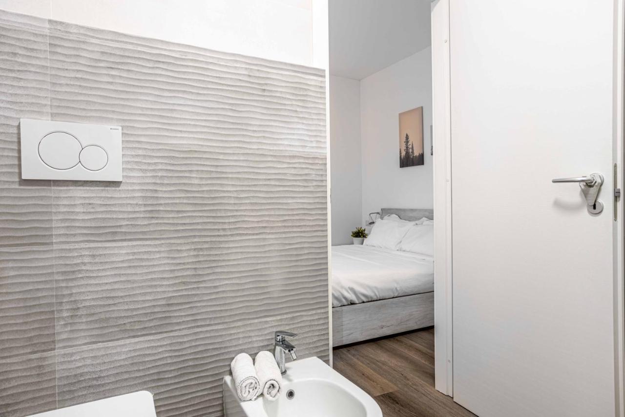 2 Bedrooms Apt With Terrace - Nolo Area Via Varanini Мілан Екстер'єр фото